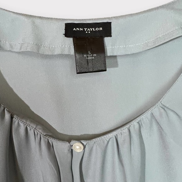 Ann Taylor (L) Polyester Silk Sleeveless Blouse Tank Top - Picture 4 of 9